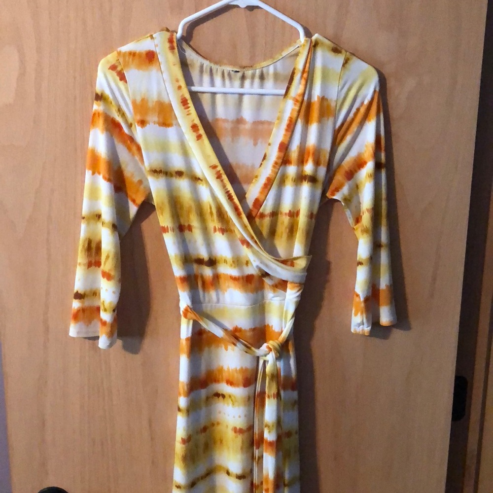 Happy yellow maxi dress!